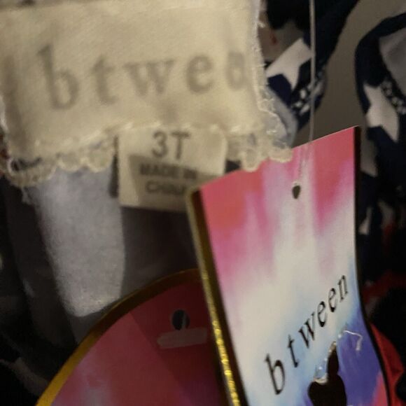 Btween Toddler Girls 3 Pc Set Red White & Blue Stars Shirt Red Shorts Size 3T - Picture 3 of 4